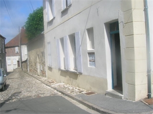 appartement à la location -   60600  CLERMONT, surface 15 m2 location appartement - APR668342